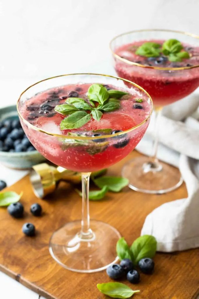 Blueberry Basil Smash