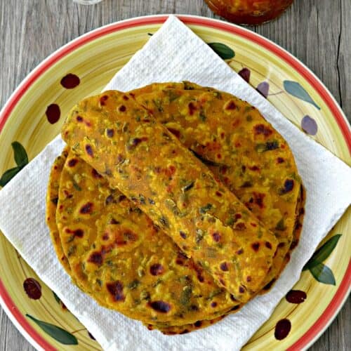 Multigrain methi thepla